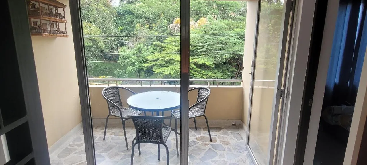 Bed & Breakfast Hotel Funny Moments Medellin